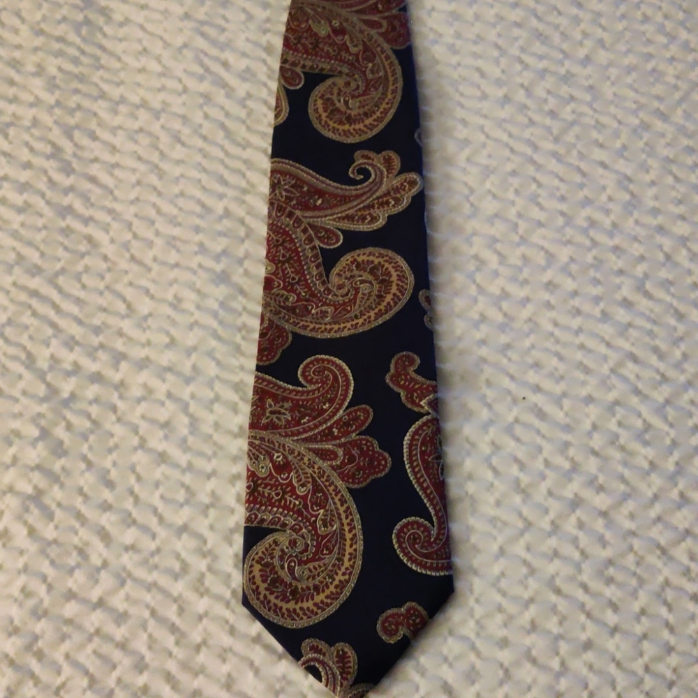 Dior Paisley Tie in Red and Gold